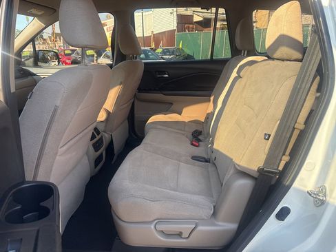 Used 2018 Honda Pilot EX image 31
