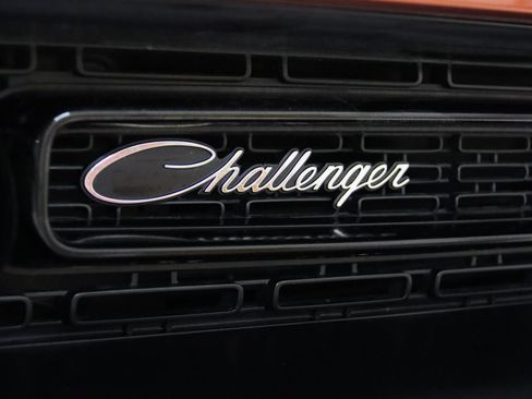 Used 2020 Dodge Challenger R/T Scat Pack w/ Driver Convenience Group image 23