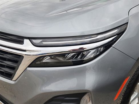 Used 2024 Chevrolet Equinox LT image 6