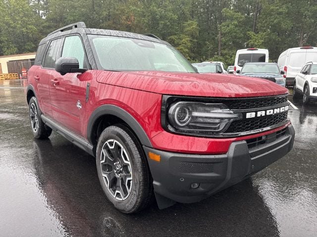 Used 2025 Ford Bronco Sport Outer Banks w/ Outer Banks Tech Package+ AWD/4WD image 7