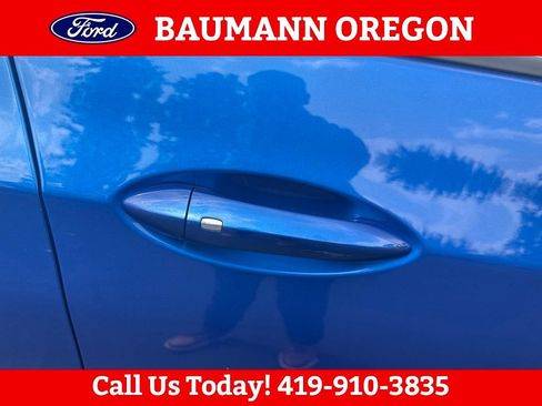 Used 2019 Chevrolet Cruze LT w/ Convenience Package FWD image 40