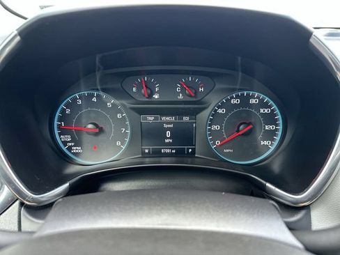 Used 2018 Chevrolet Equinox LS AWD/4WD image 12