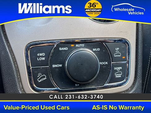 Used 2015 Jeep Grand Cherokee Overland image 53