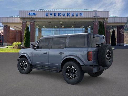 New 2025 Ford Bronco Outer Banks image 4