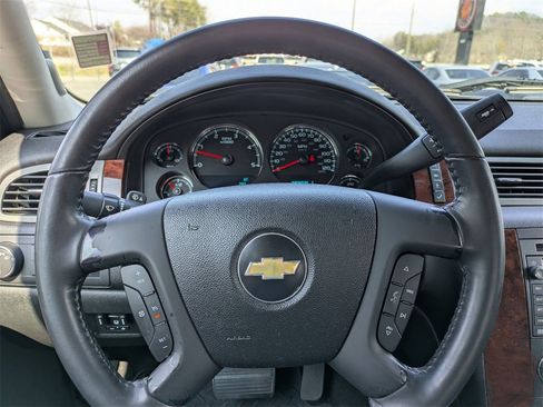 Used 2011 Chevrolet Silverado 2500 LTZ w/ LTZ Plus Package image 26