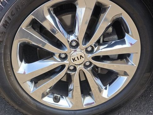 Used 2018 Kia Sedona SX Limited w/ SX Limited Prestige Package FWD image 15