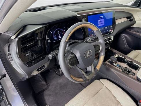 Certified 2024 Lexus RX 350 FWD w/ Convenience Package image 9