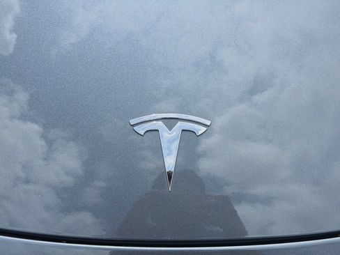 Used 2020 Tesla Model 3 RWD image 11