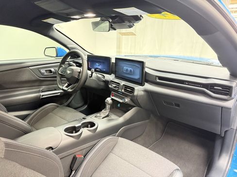 Used 2024 Ford Mustang Coupe image 15