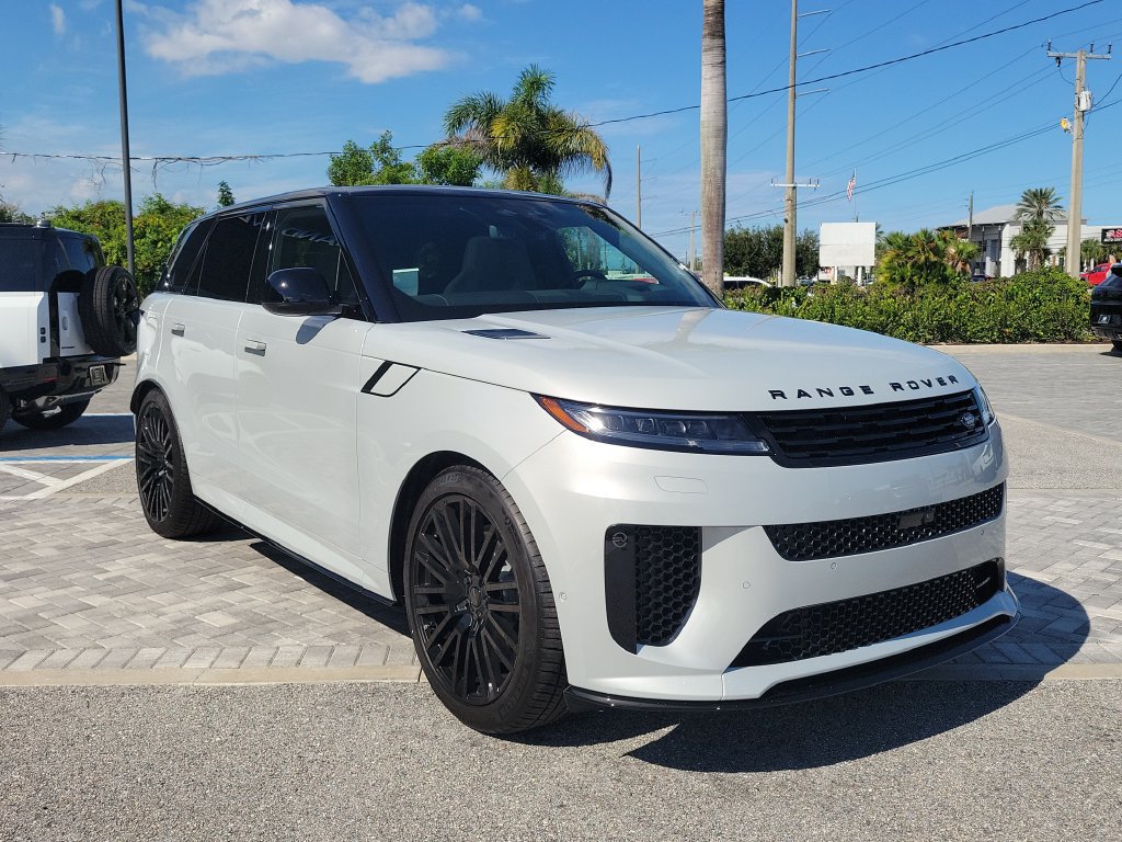 New 2027 Land Rover Range Rover Sport SV AWD/4WD image 7