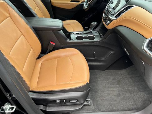 Used 2018 Chevrolet Equinox Premier AWD/4WD image 27