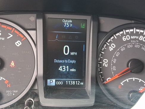 Used 2022 Toyota Tacoma SR w/ SR Convenience Package RWD image 20