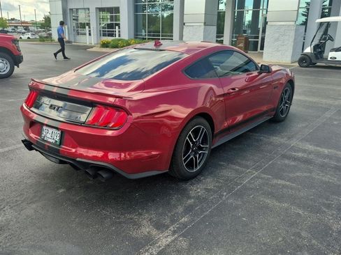Used 2022 Ford Mustang GT w/ Equipment Group 301A RWD image 2
