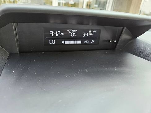 Used 2021 Subaru Crosstrek 2.0i Premium w/ Popular Package #2 AWD/4WD image 23