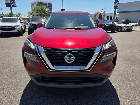 Used 2021 Nissan Rogue SV FWD image 17