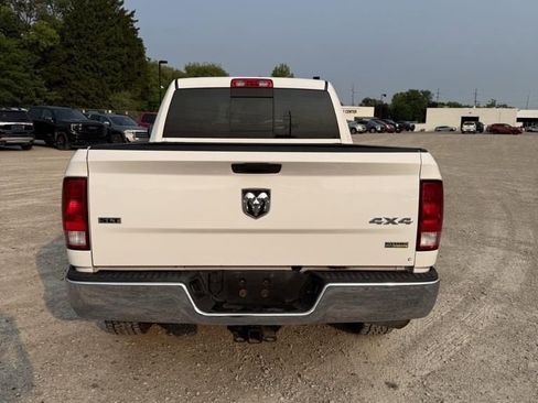 Used 2019 RAM 1500 Classic SLT image 7