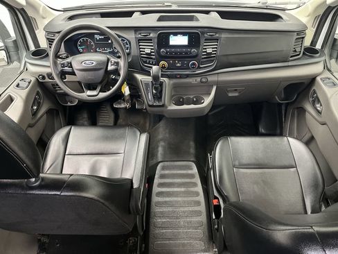 Used 2023 Ford Transit 250 Medium Roof AWD w/ Load Area Protection Package image 4