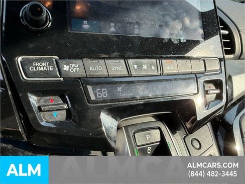 Used 2022 Honda Odyssey Touring image 21