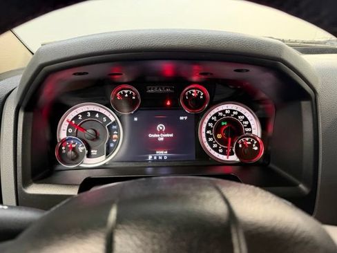 Used 2018 RAM 1500 Big Horn AWD/4WD image 9
