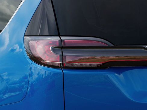 New 2026 Chrysler Pacifica Select FWD image 10