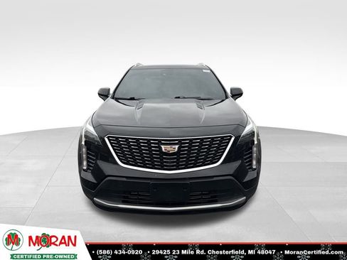 Used 2020 Cadillac XT4 Premium Luxury w/ Cold Weather Package image 8
