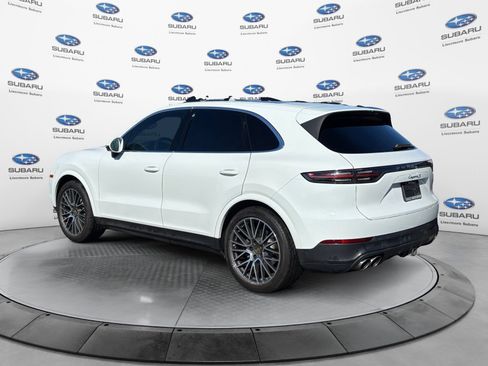 Used 2020 Porsche Cayenne S AWD/4WD image 4