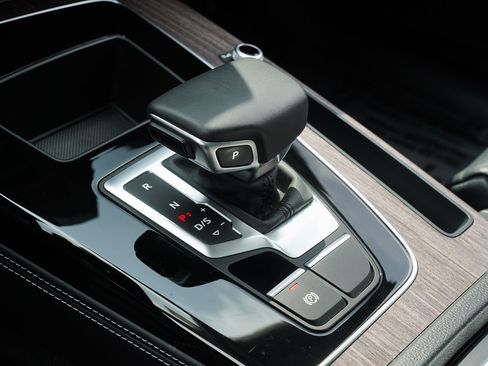 Certified 2021 Audi Q5 Prestige w/ Prestige Package image 14