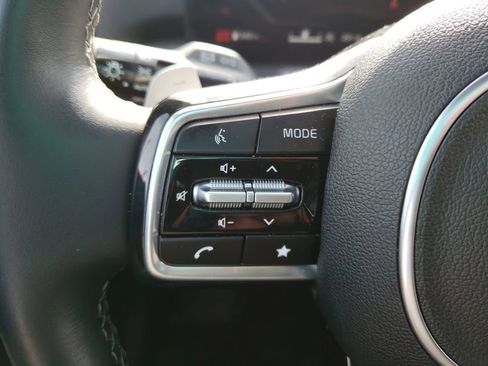 Used 2025 Kia Sorento SX Prestige image 13