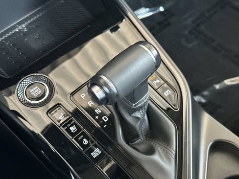 Certified 2023 Kia Niro SX Touring FWD image 30
