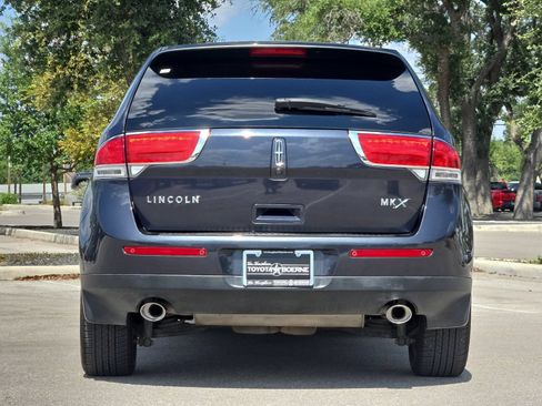 Used 2014 Lincoln MKX FWD w/ Equipment Group 102A image 4