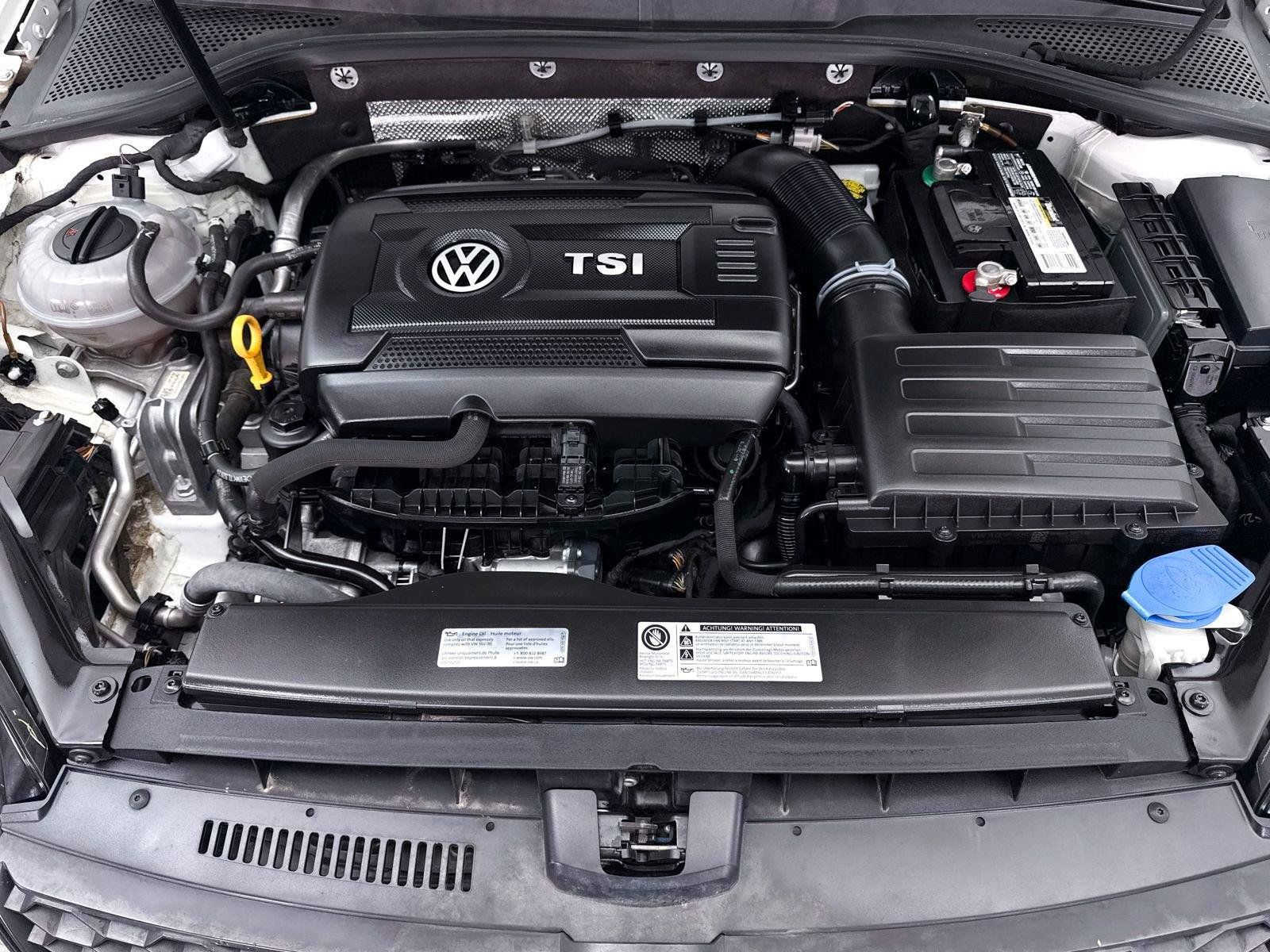 Used 2017 Volkswagen GTI Autobahn FWD image 10