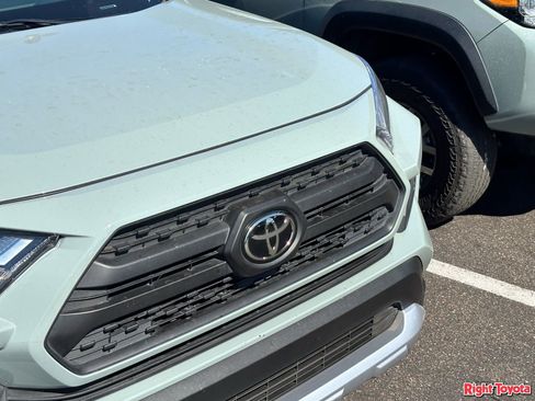 Used 2023 Toyota RAV4 Adventure w/ Convenience Package AWD/4WD image 7