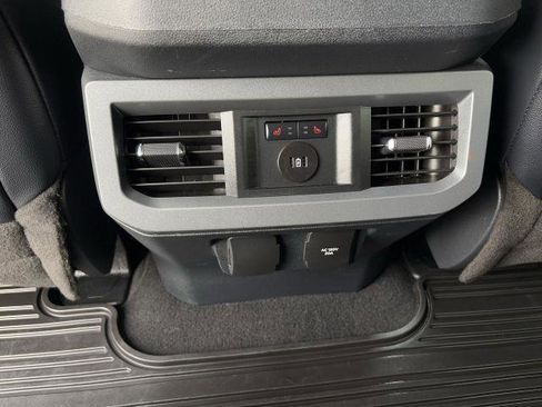 Certified 2023 Ford F450 Lariat w/ Lariat Ultimate Package image 25