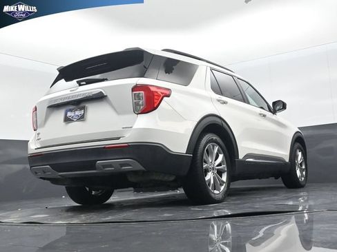 Used 2020 Ford Explorer XLT w/ Equipment Group 202A RWD image 15