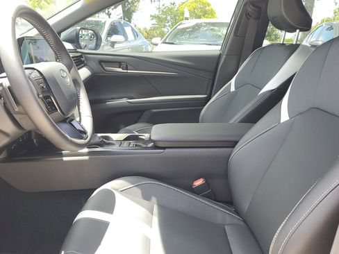 Used 2026 Toyota Camry SE FWD image 20