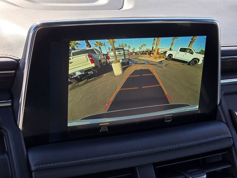 Used 2024 Chevrolet Suburban LT image 20