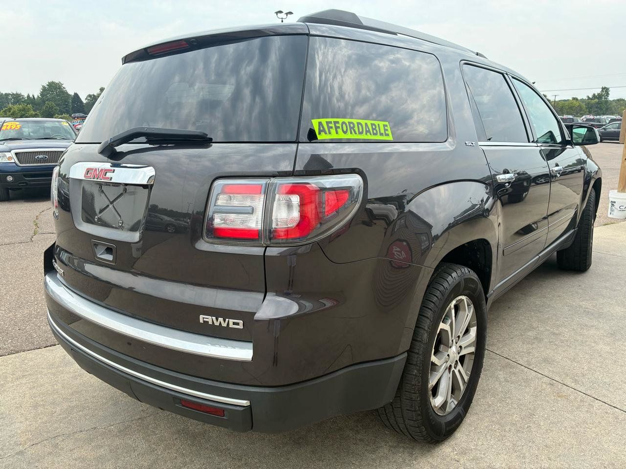 Used 2015 GMC Acadia SLT AWD/4WD image 5