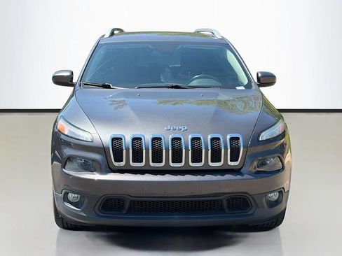 Used 2015 Jeep Cherokee Latitude w/ Trailer Tow Group FWD image 3