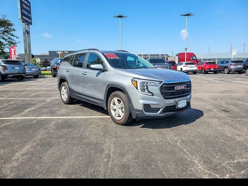 Used 2024 GMC Terrain SLE w/ Driver Convenience Package AWD/4WD image 5