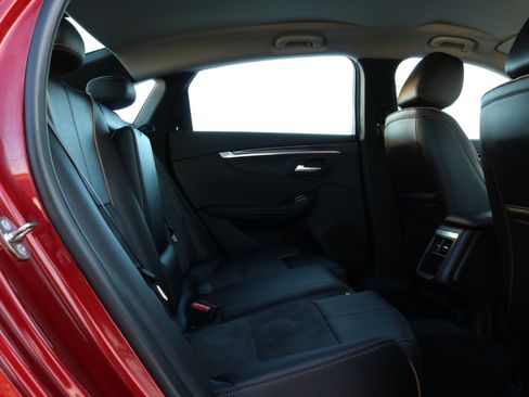 Used 2015 Chevrolet Impala LT w/ Convenience Package image 37