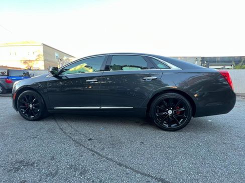 Used 2013 Cadillac XTS Luxury w/ Driver Awareness Package image 7