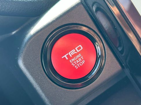 Used 2025 Toyota Tacoma TRD Sport image 23