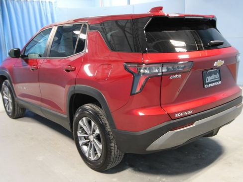 Used 2026 Chevrolet Equinox LT FWD image 26