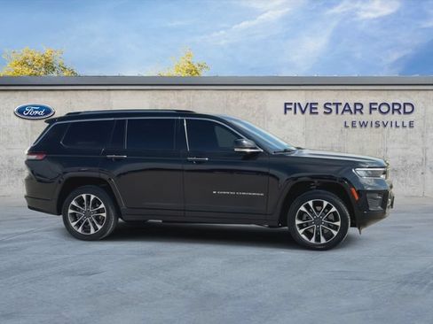 Used 2021 Jeep Grand Cherokee L Overland w/ Luxury Tech Group IV AWD/4WD image 9