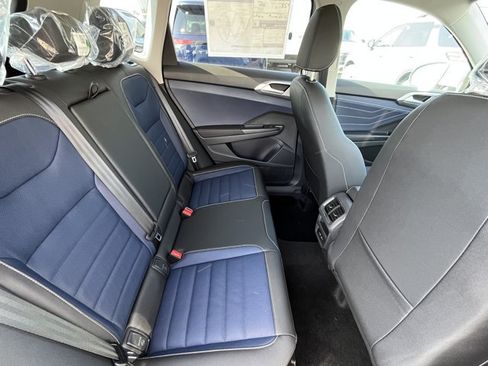 New 2026 Volkswagen Taos SEL AWD/4WD image 12