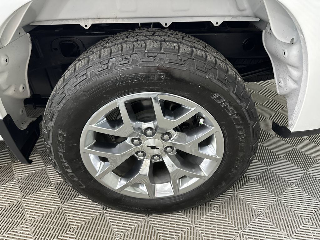 Used 2022 Chevrolet Silverado 1500 RST AWD/4WD image 20