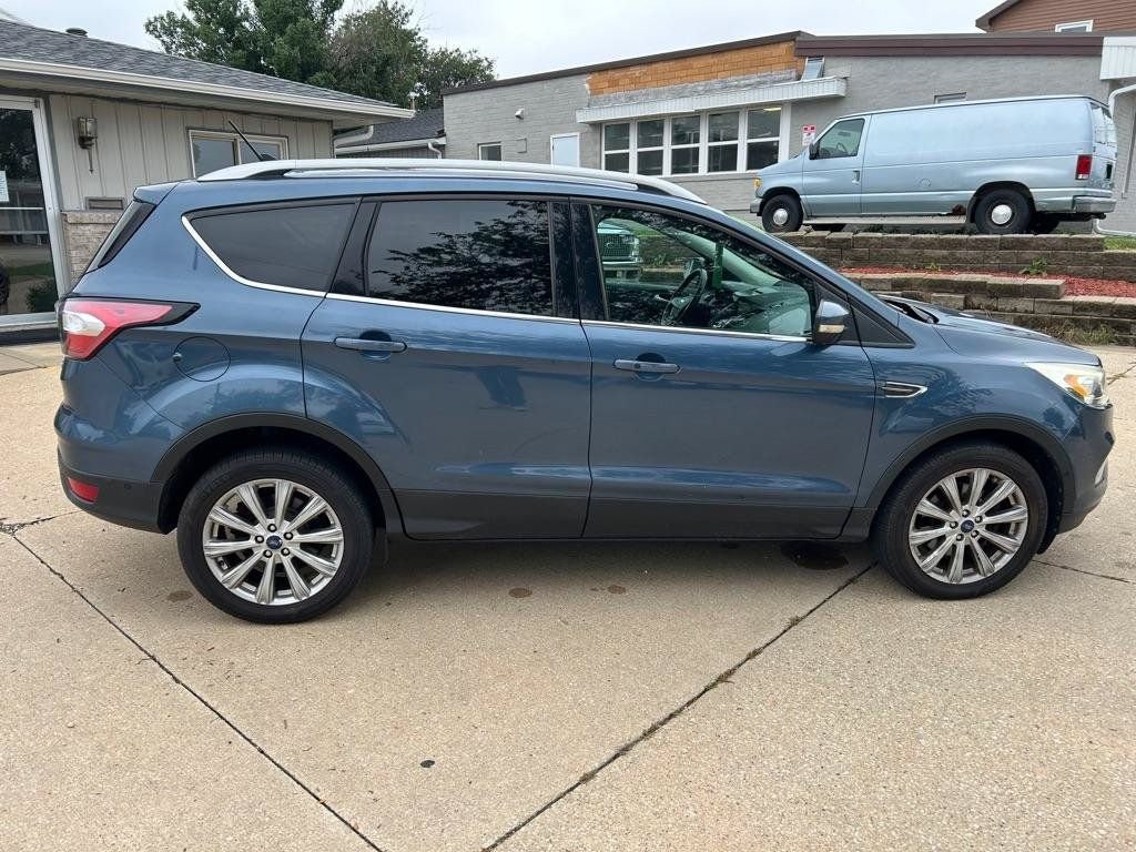Used 2018 Ford Escape Titanium AWD/4WD image 6