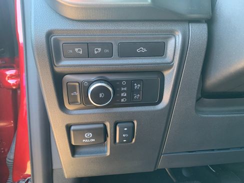 Used 2023 Ford F150 Platinum w/ Equipment Group 701A High AWD/4WD image 32