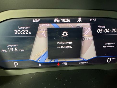 Used 2021 Volkswagen Atlas Cross Sport SEL R-Line AWD/4WD image 33