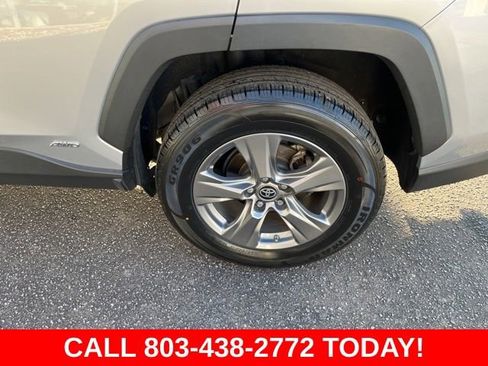 Used 2024 Toyota RAV4 LE AWD/4WD image 29